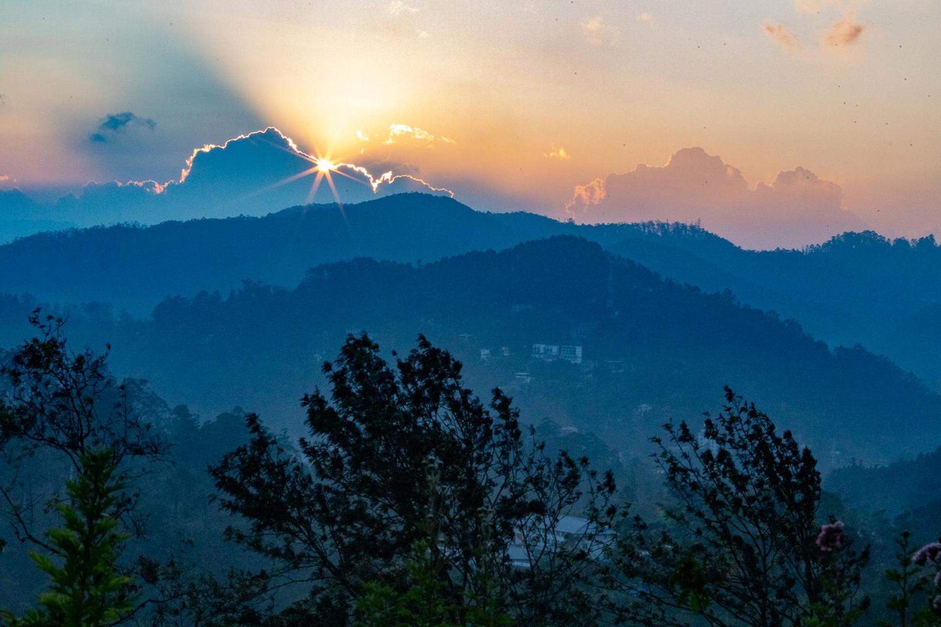 Ella Mountain Palace Ngoại thất bức ảnh
